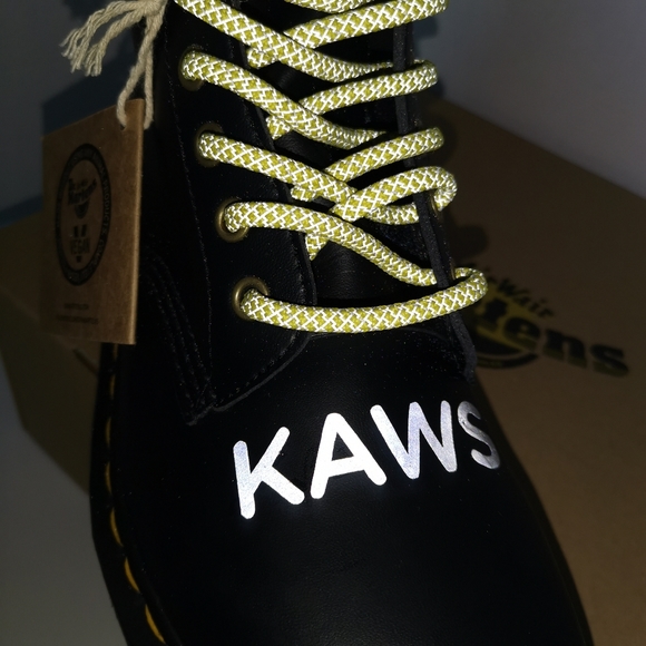 SOLD DrMARTENS - 1460 8 Eye KAWS Custom - Picture 8 of 13